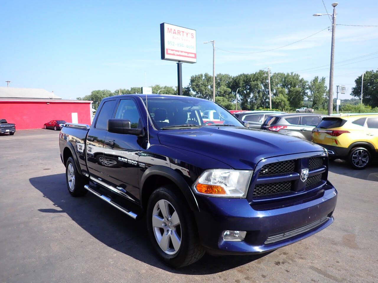 2012 DODGE Ram