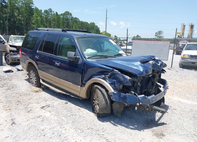 2013 FORD Expedition