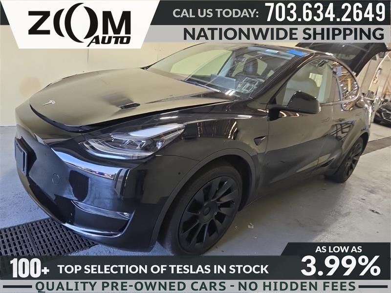2023 TESLA Model Y