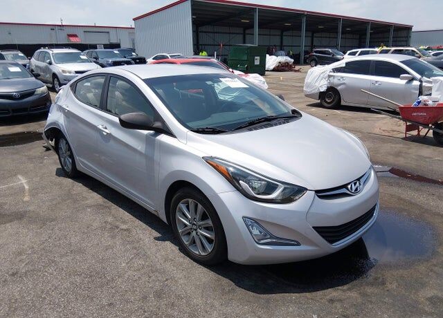 2014 HYUNDAI Elantra