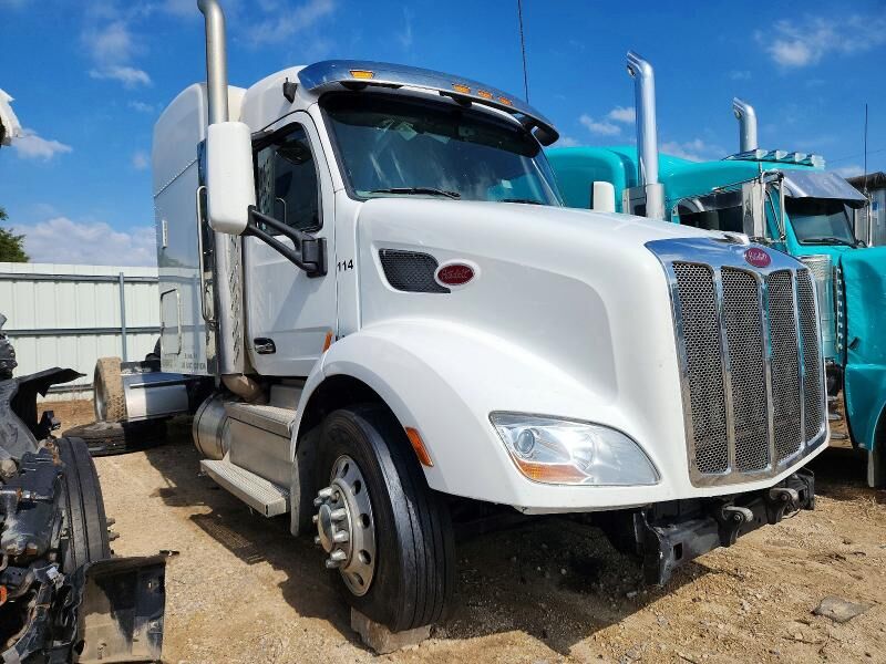 2018 PETERBILT 579