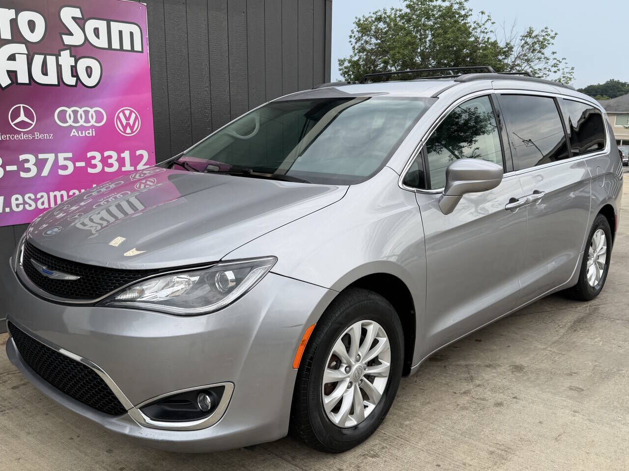 2019 CHRYSLER Pacifica