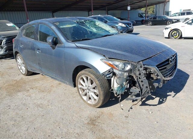 2014 MAZDA Mazda3