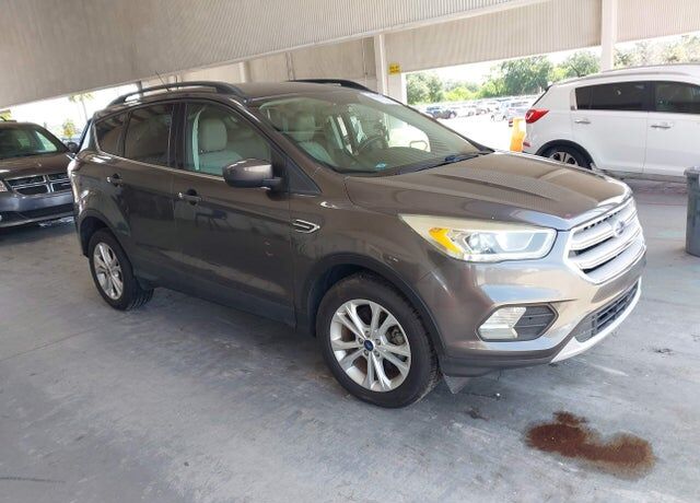 2018 FORD Escape