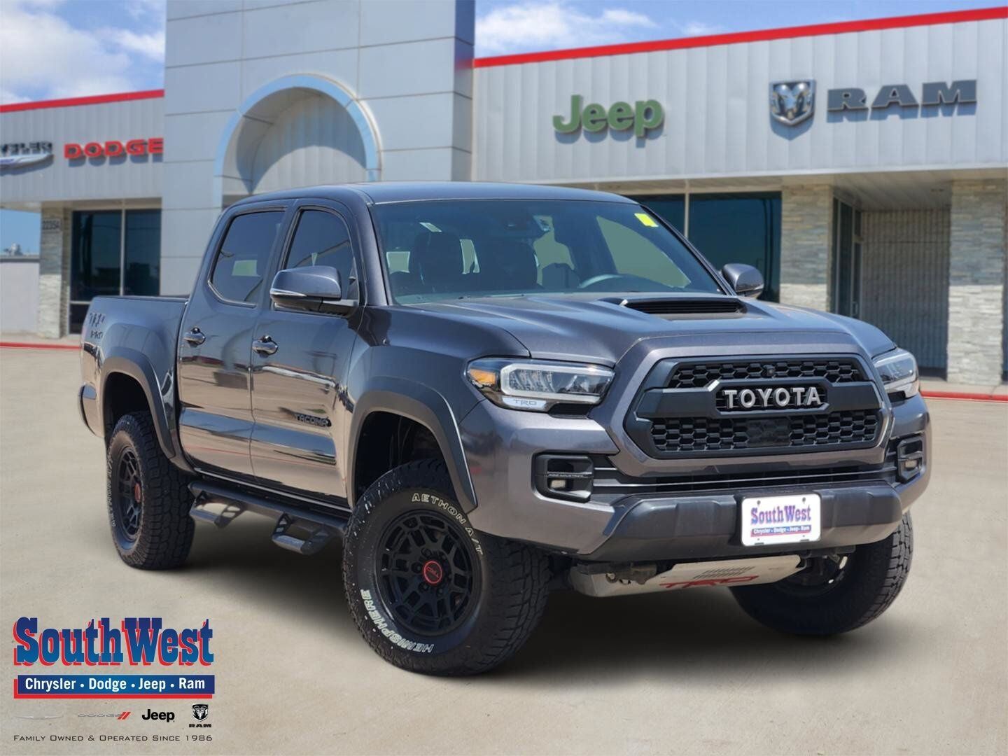 2023 TOYOTA Tacoma