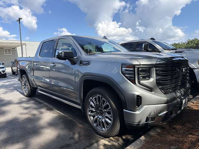 2023 GMC Sierra