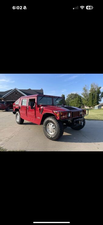 HUMMER H1