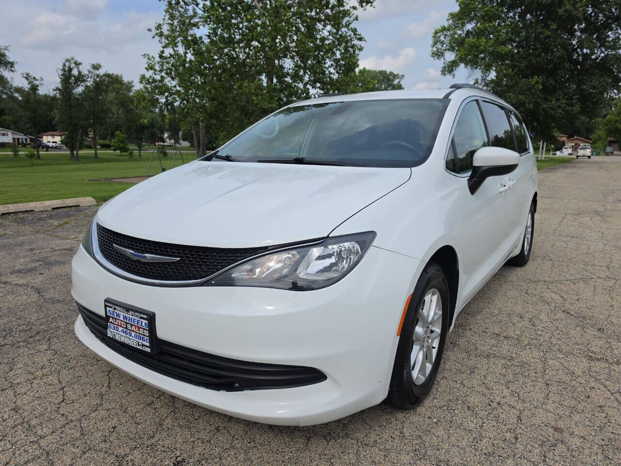 2020 CHRYSLER Voyager