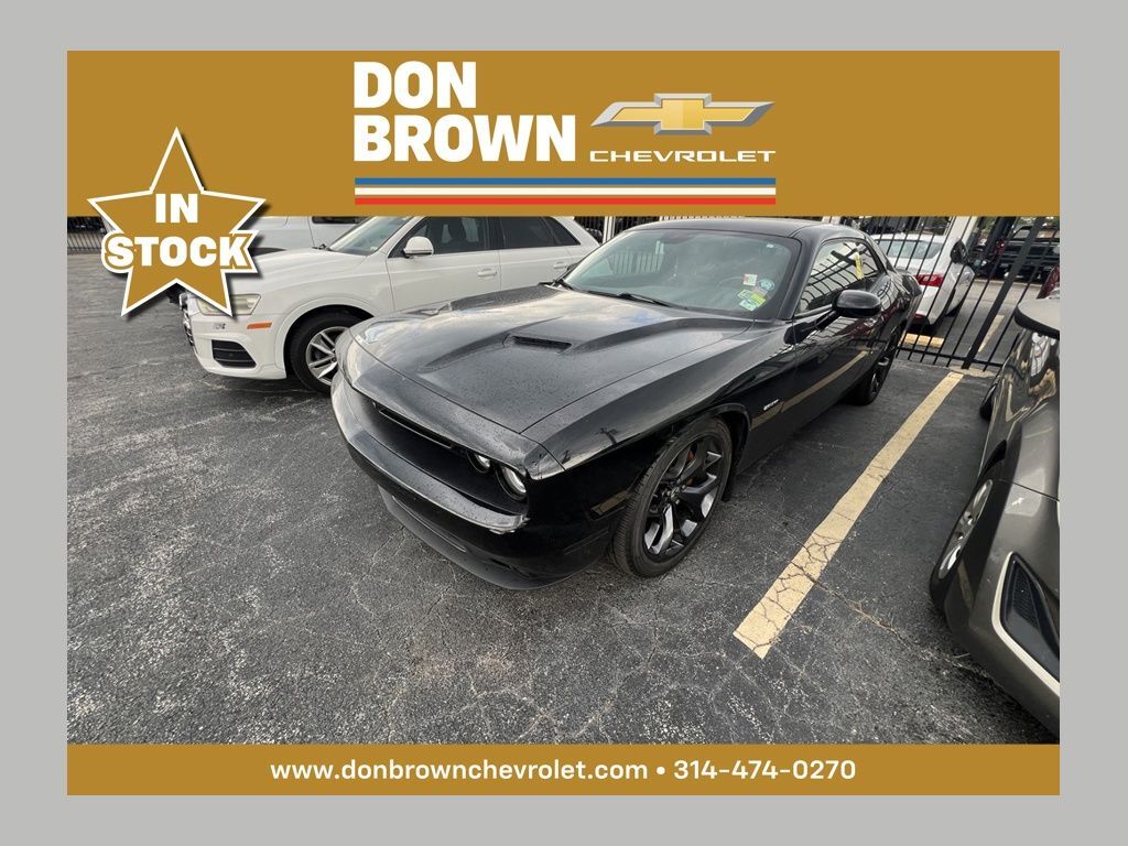 2017 DODGE Challenger