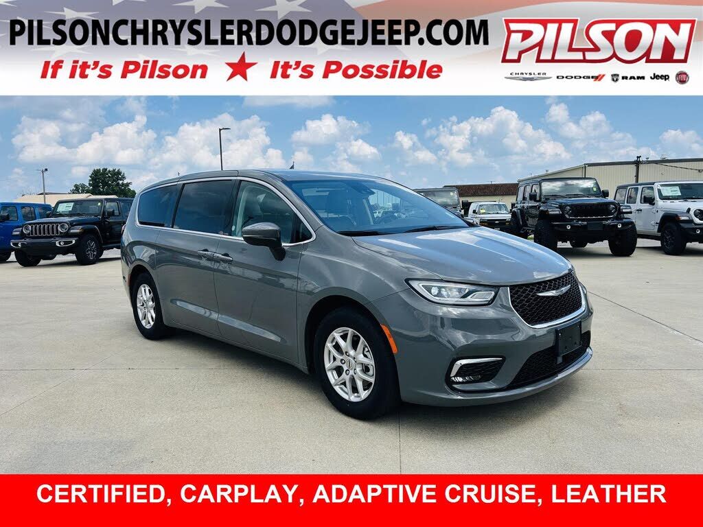 2023 CHRYSLER Pacifica