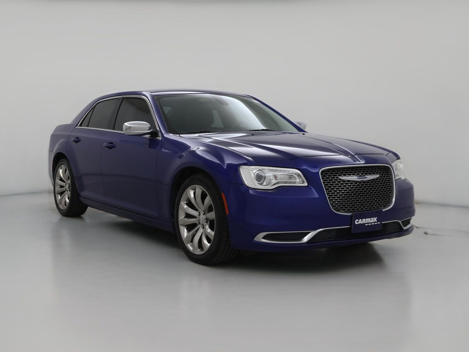 2019 CHRYSLER 300