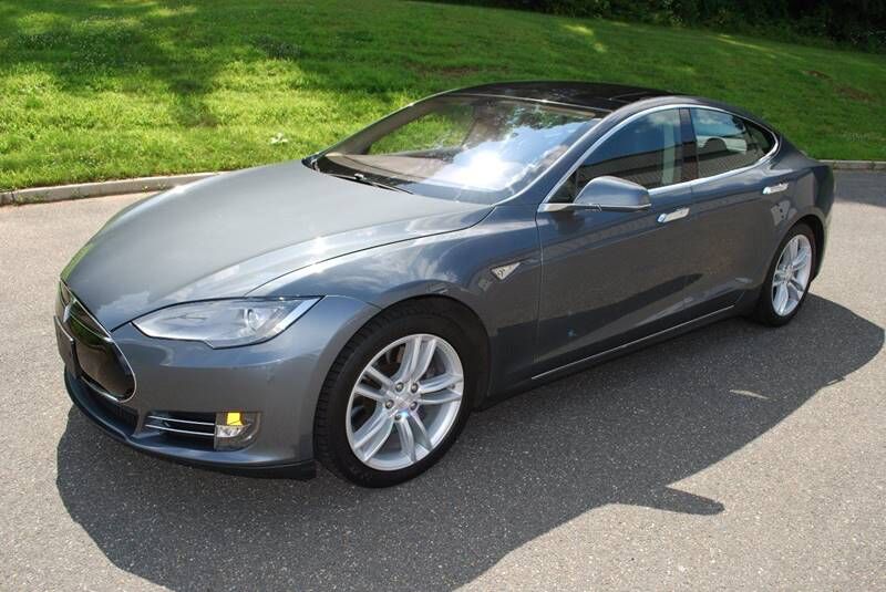 2013 TESLA Model S