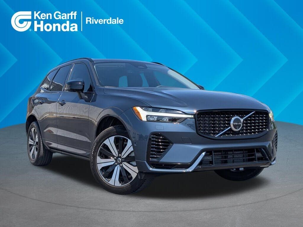 2024 VOLVO XC60
