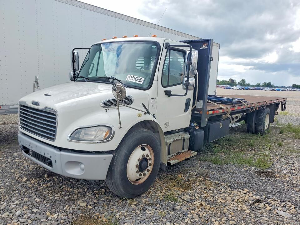 2014 FREIGHTLINER M2