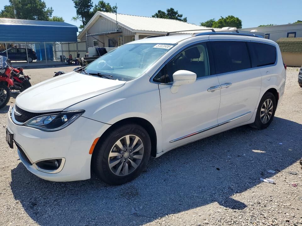 2020 CHRYSLER Pacifica