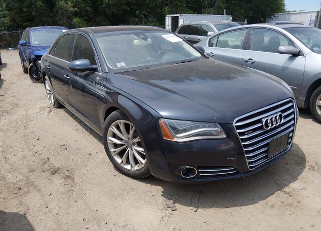2012 AUDI A8