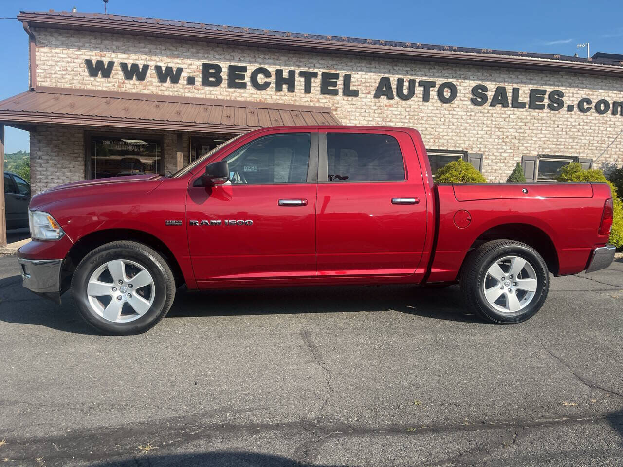 2011 DODGE Ram