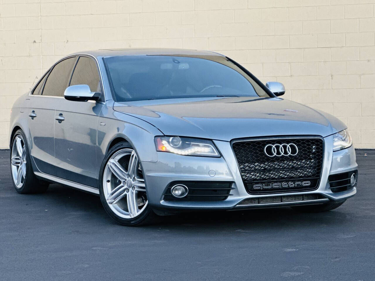 2011 AUDI S4