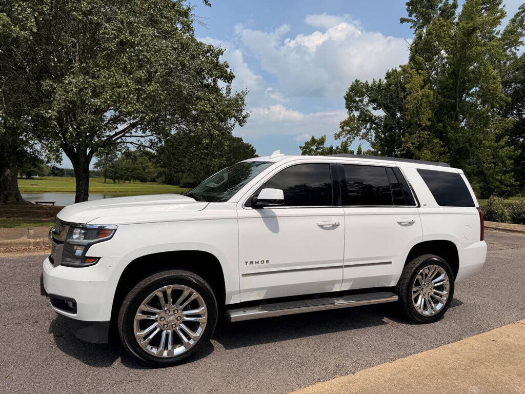 2017 CHEVROLET Tahoe