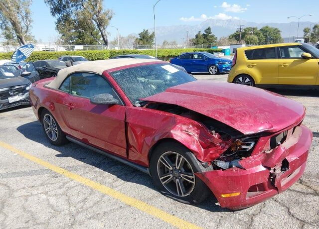 2011 FORD Mustang
