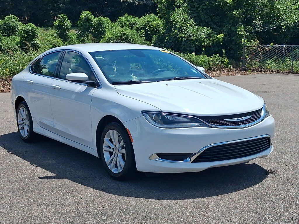 2016 CHRYSLER 200