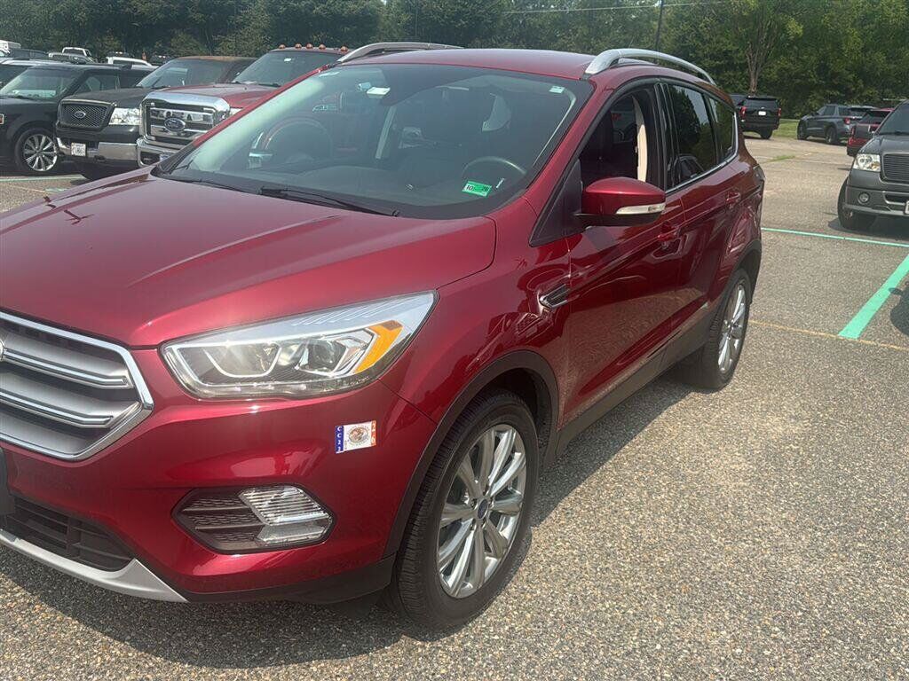 2017 FORD Escape
