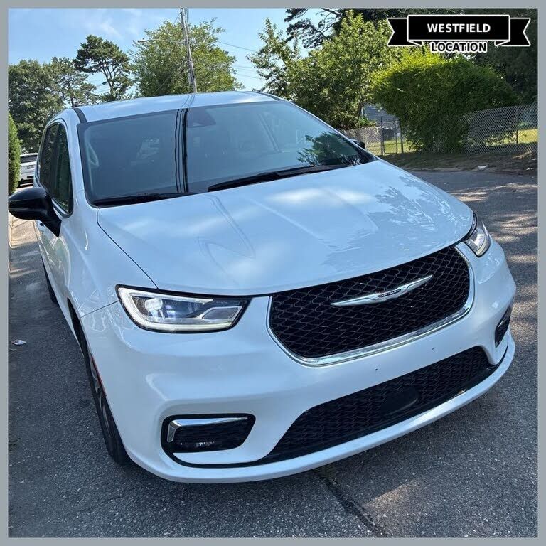2024 CHRYSLER Pacifica