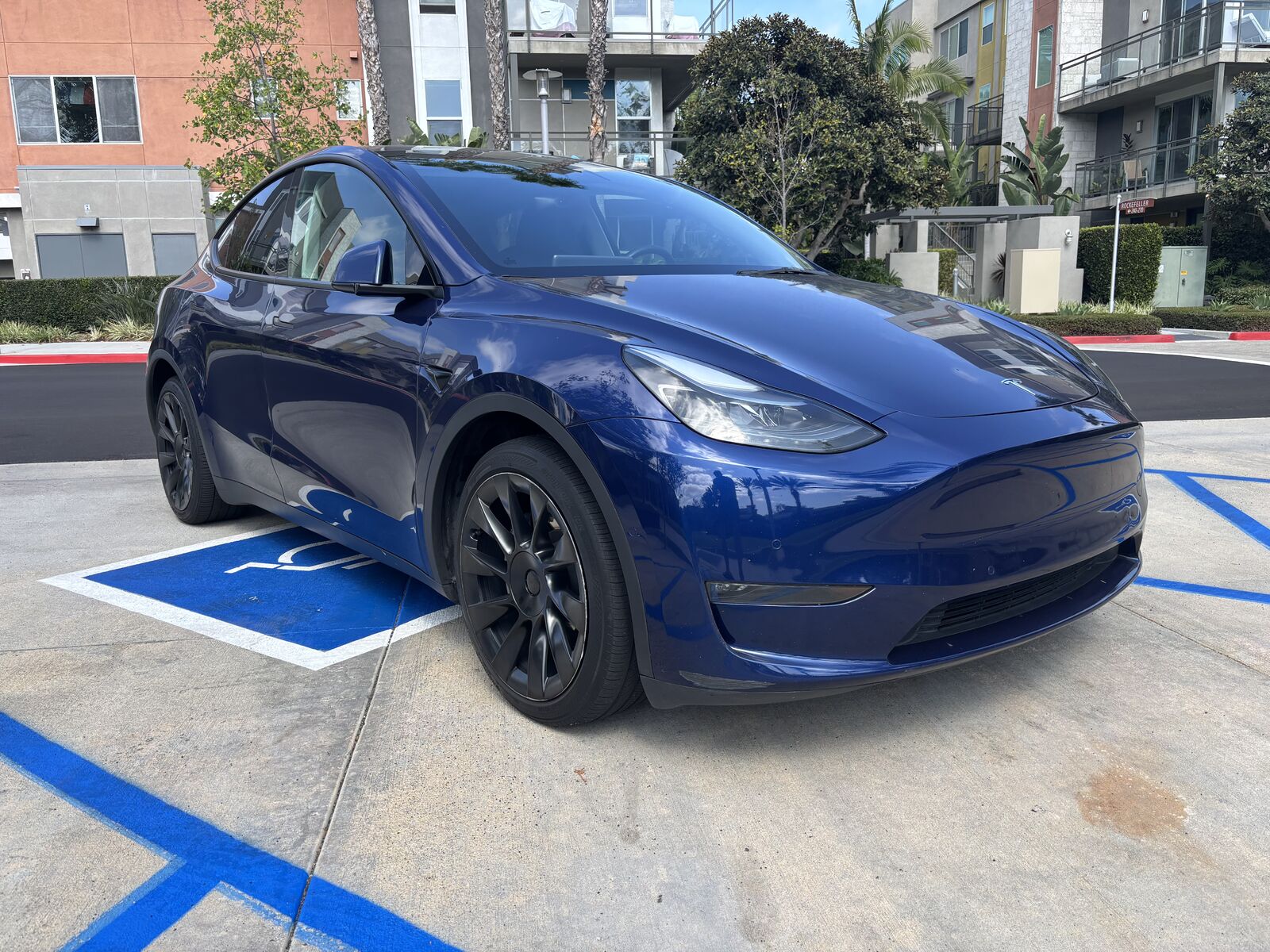 2021 TESLA Model Y
