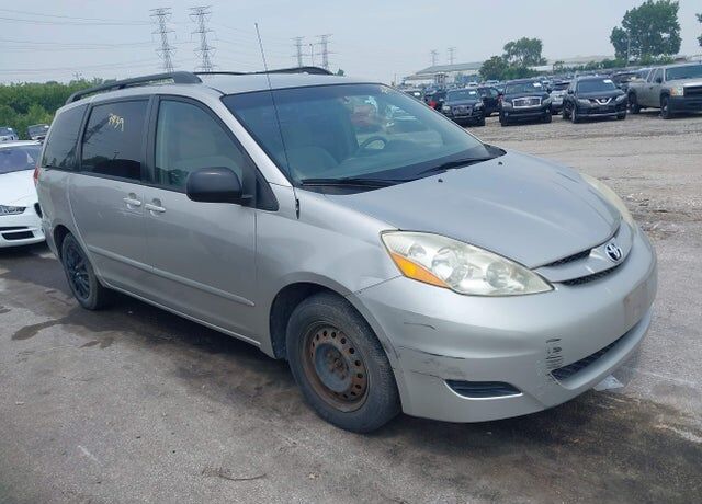 2007 TOYOTA Sienna