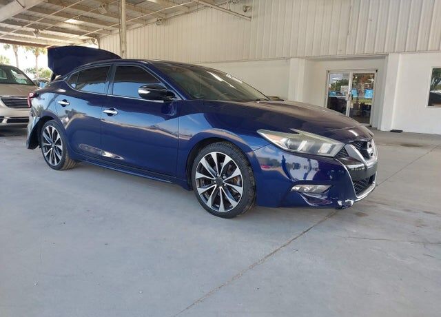 2016 NISSAN Maxima
