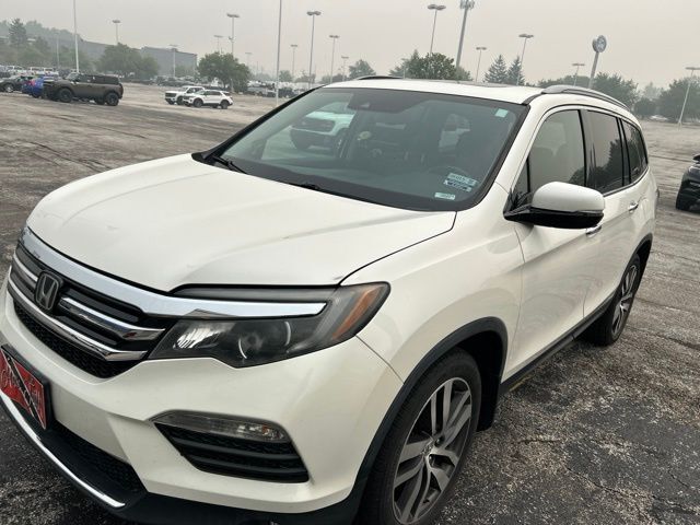 2017 HONDA Pilot