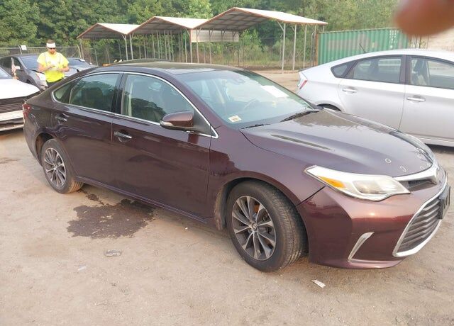 2018 TOYOTA Avalon