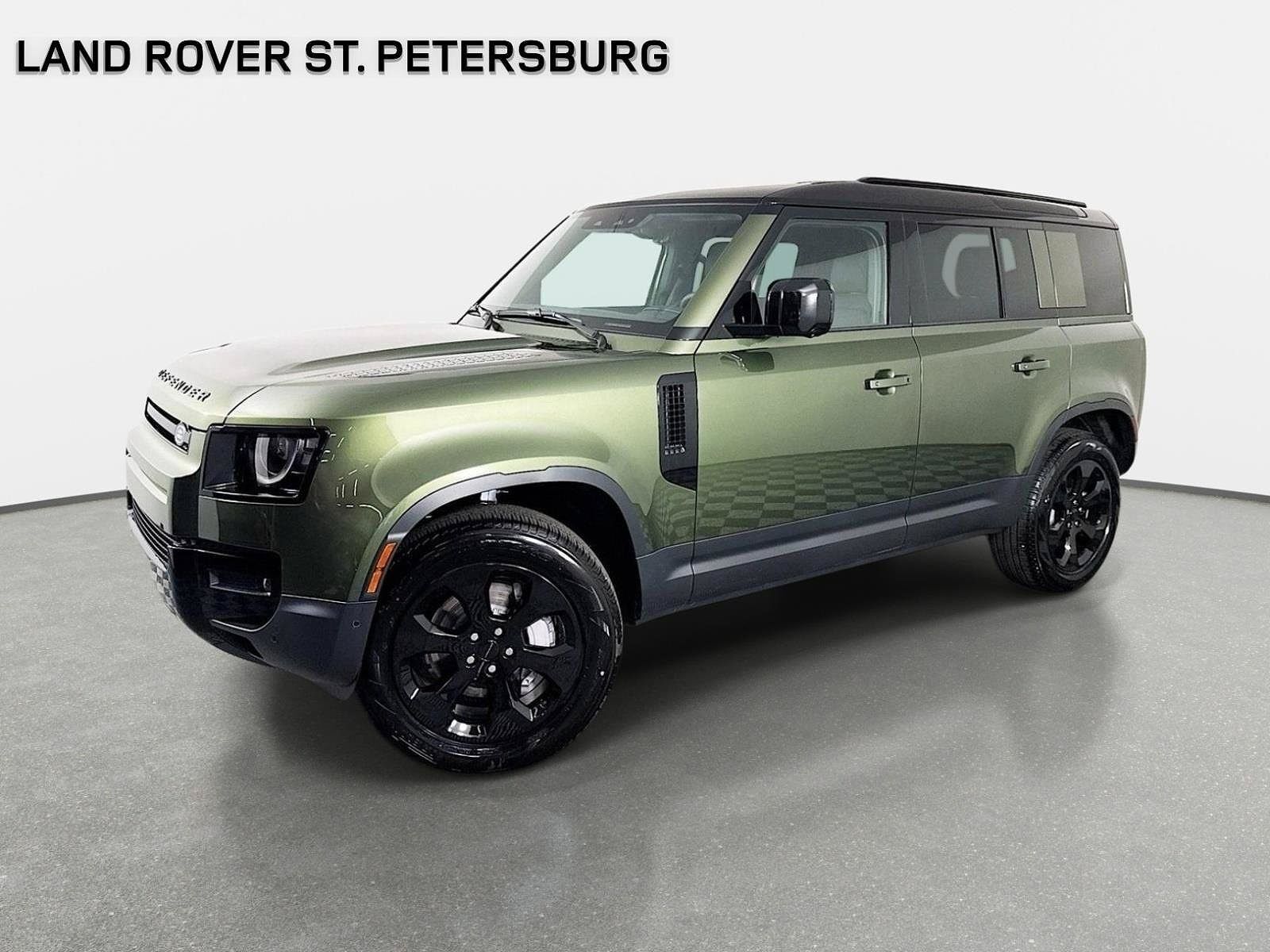 2026 LAND ROVER Defender