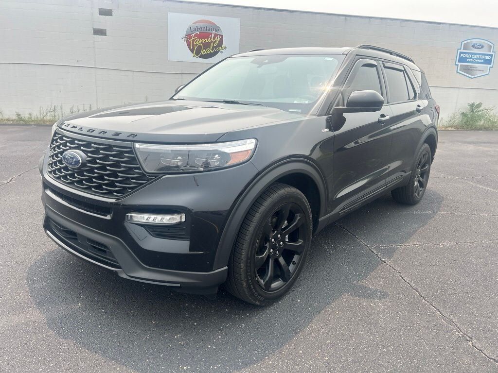 2023 FORD Explorer