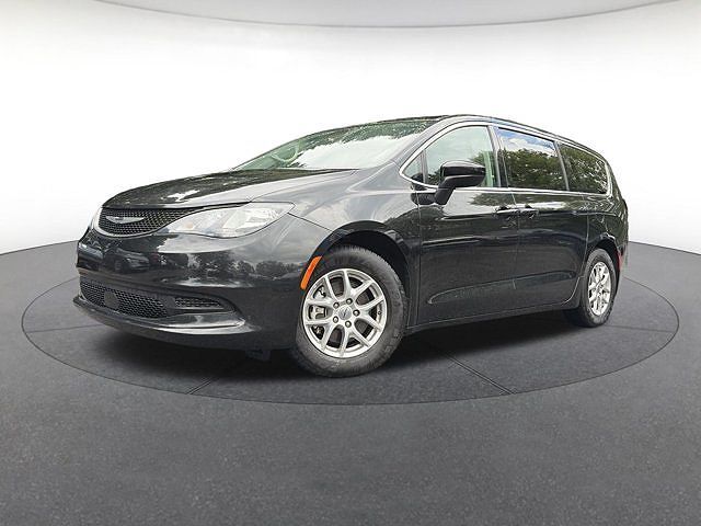 2023 CHRYSLER Voyager