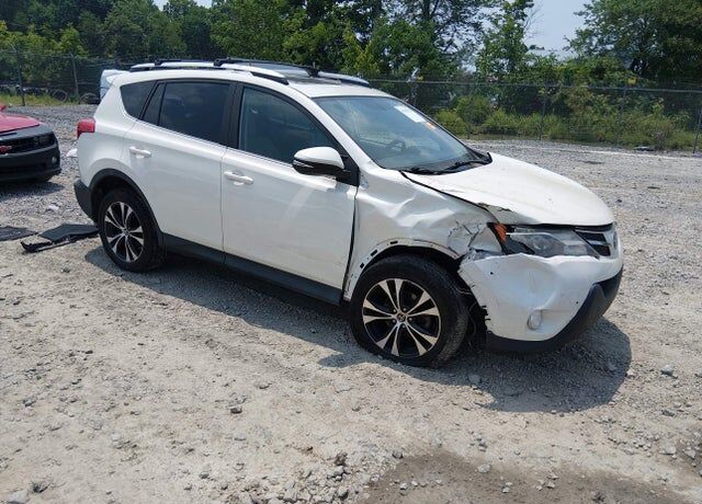 2015 TOYOTA RAV4