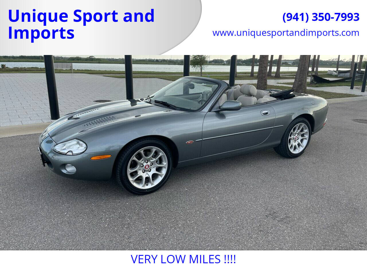 2002 JAGUAR XKR