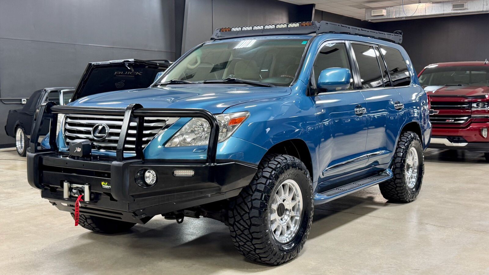 2010 LEXUS LX