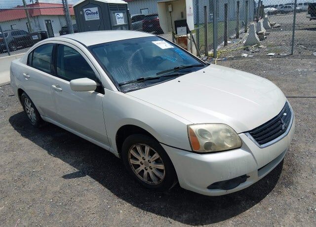 Mitsubishi Galant