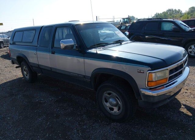 1995 DODGE Dakota
