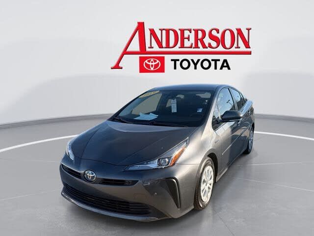 2019 TOYOTA PRIUS