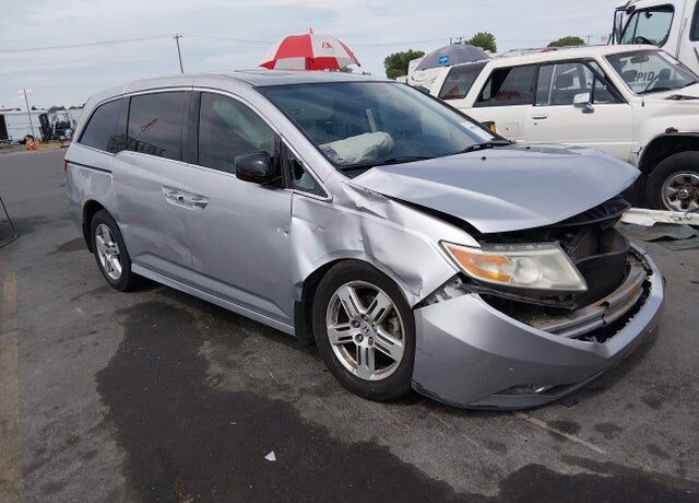 2012 HONDA Odyssey