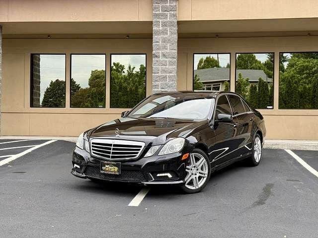 2010 MERCEDES-BENZ E-Class