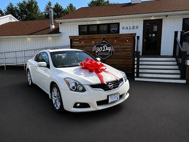 2012 NISSAN Altima