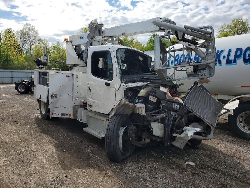 2025 FREIGHTLINER M2