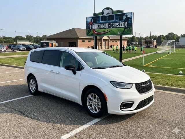 2024 CHRYSLER Pacifica
