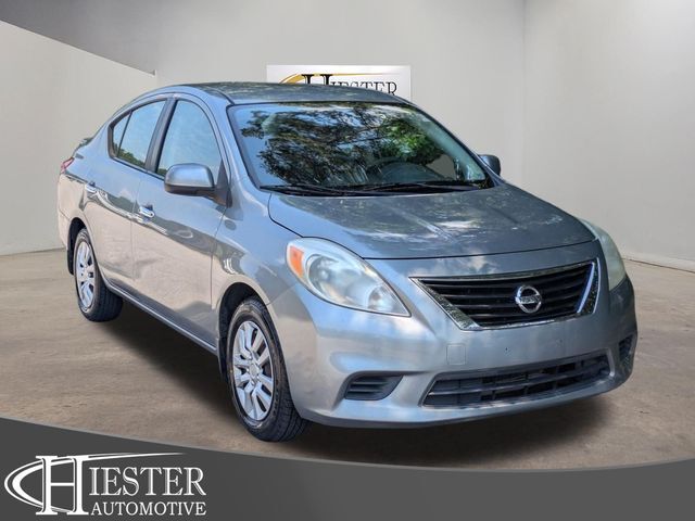 2013 NISSAN Versa
