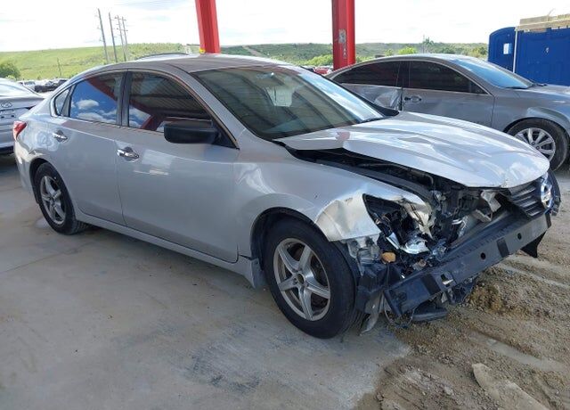 2017 NISSAN Altima