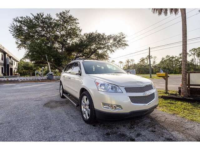 2011 CHEVROLET Traverse