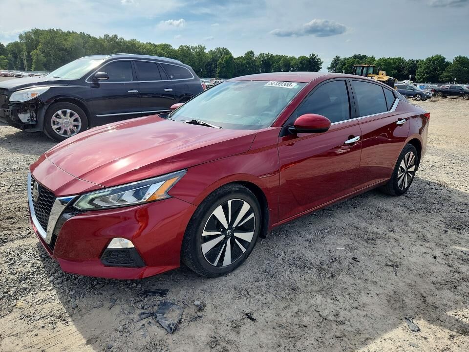 2021 NISSAN Altima